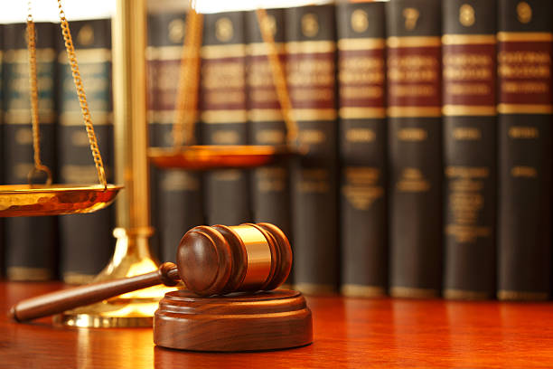 Best Divorce Advocate in Patna Court providing legal consultation for family dispute